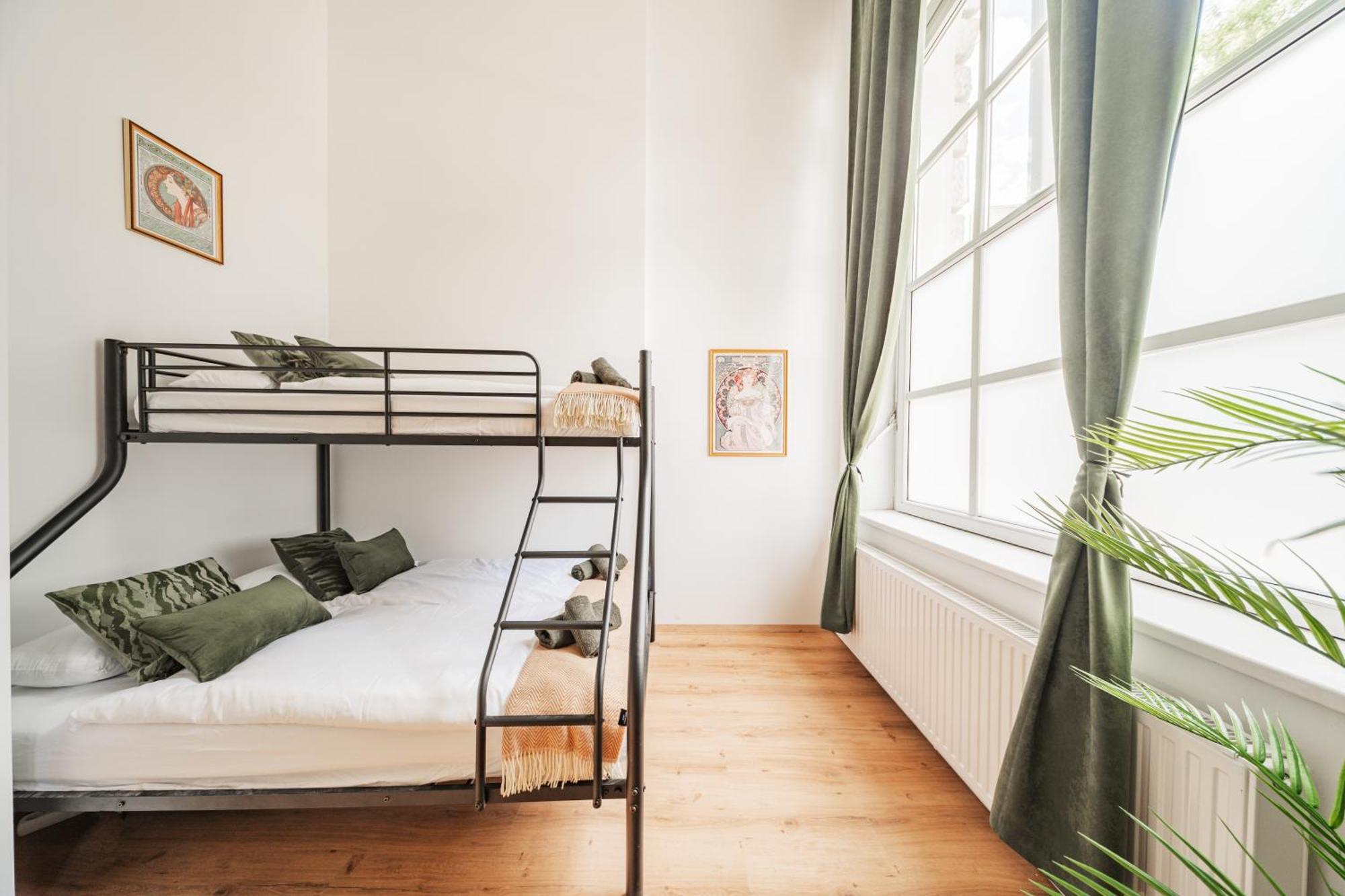 Hostel Bloom By Home1 Wien